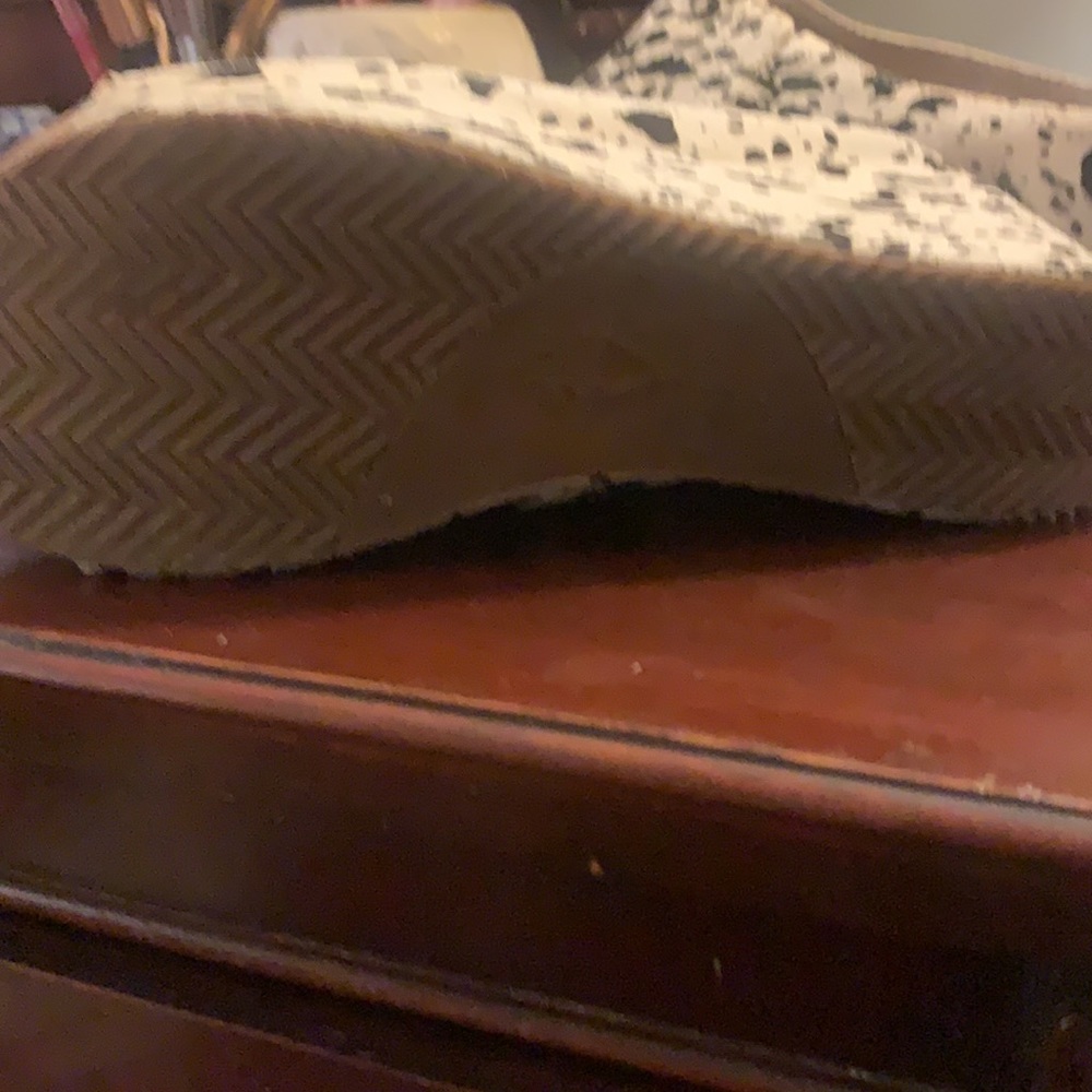 Cow print platform wedges - Picture 3 of 4